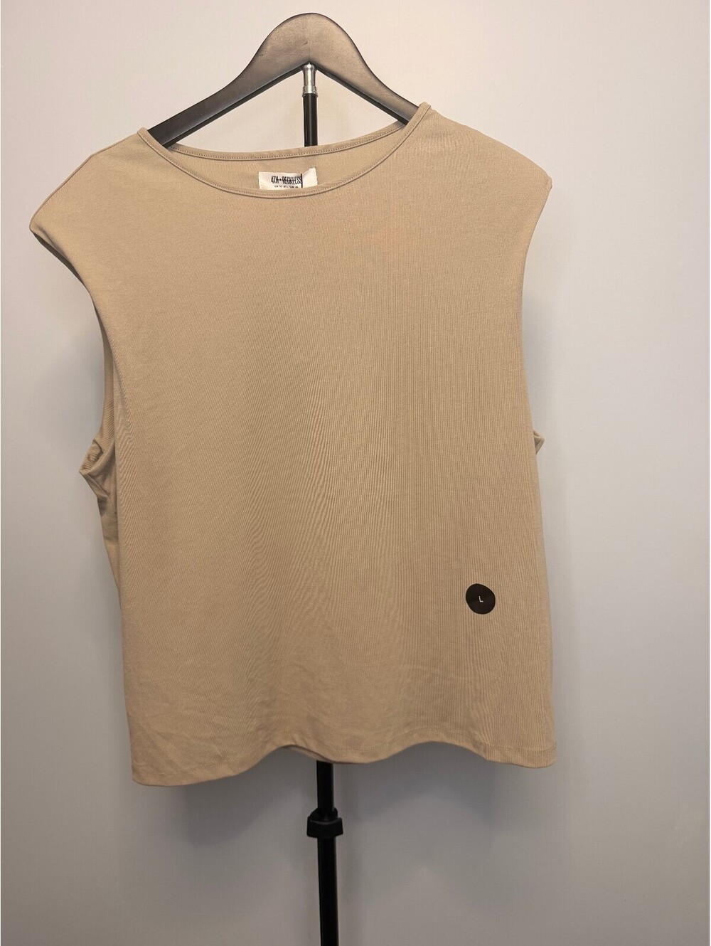 4TH+RECKLESS Sleeveless Beige Top Size Large with shoulder pads